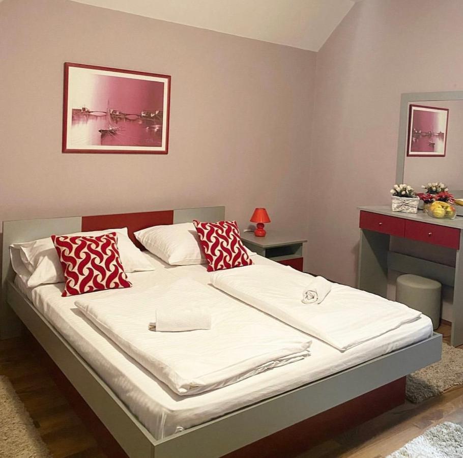 Guest House Aleksandra Bajina Basta Bagian luar foto